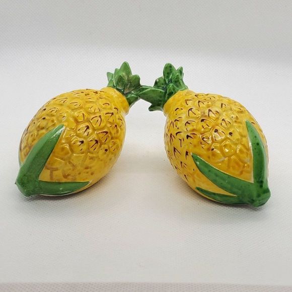 Unbranded Other - Vintage Salt & Pepper Shakers Pineapple Ceramic Japan